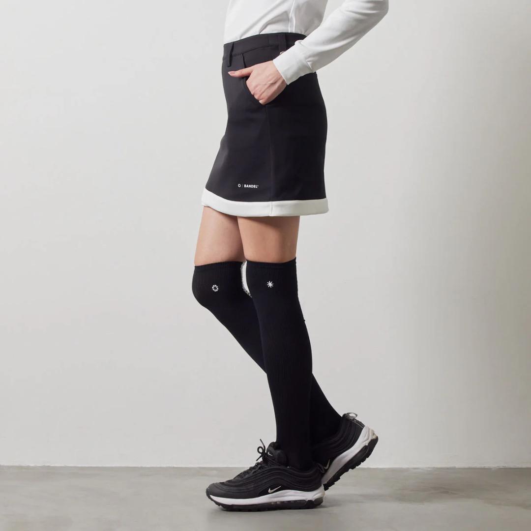 BANDL PIPING HEM SKIRT 黒/白