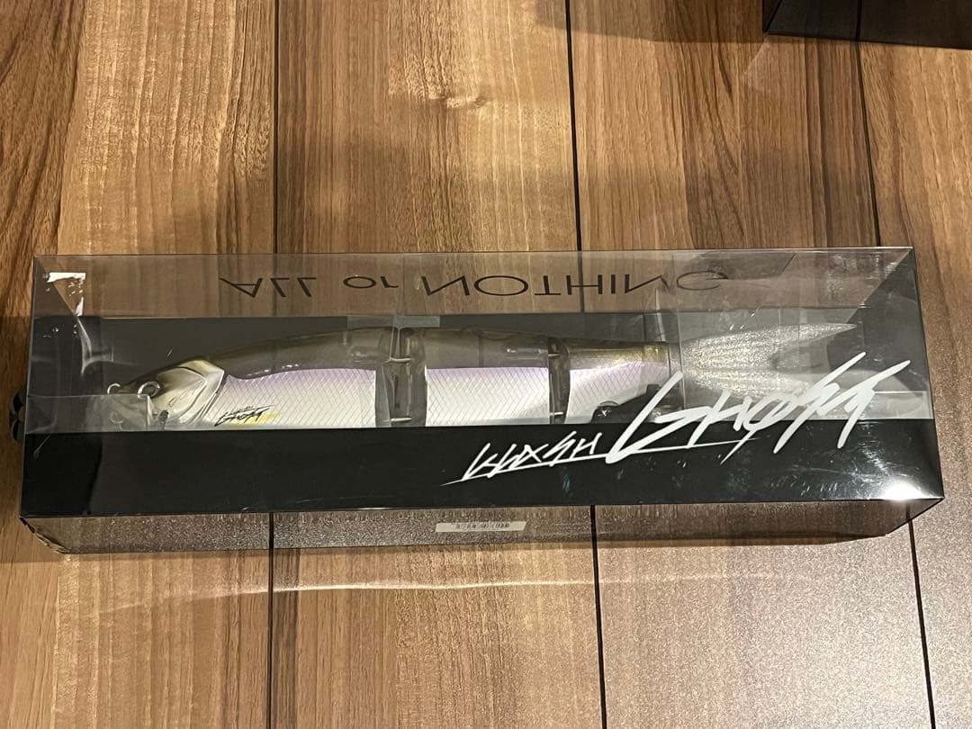 クラッシュゴースト ビワサギ