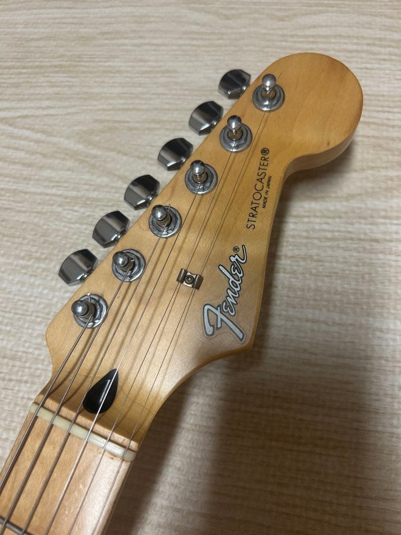 Fender Japan Stratocaster？