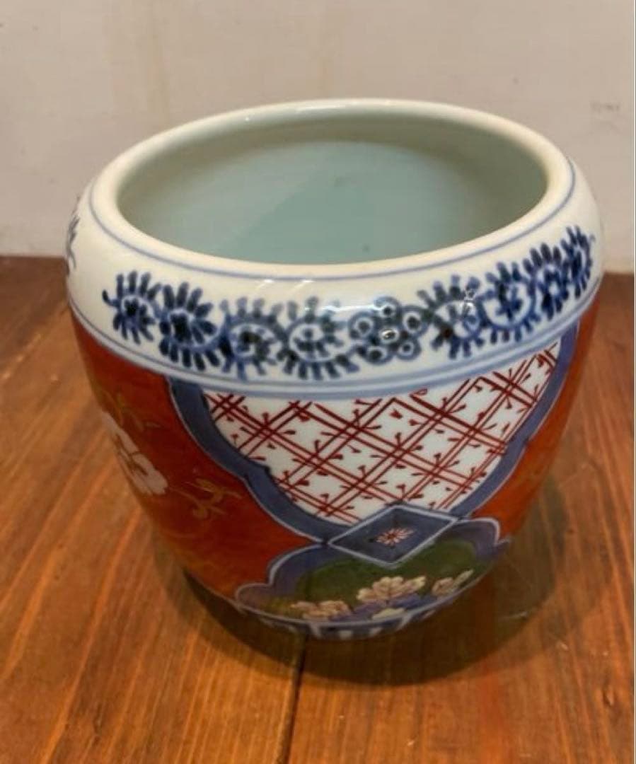 美品　伊万里　色絵　草花丸文　冨貴長春　鉢　火鉢　絵柄が華やかな