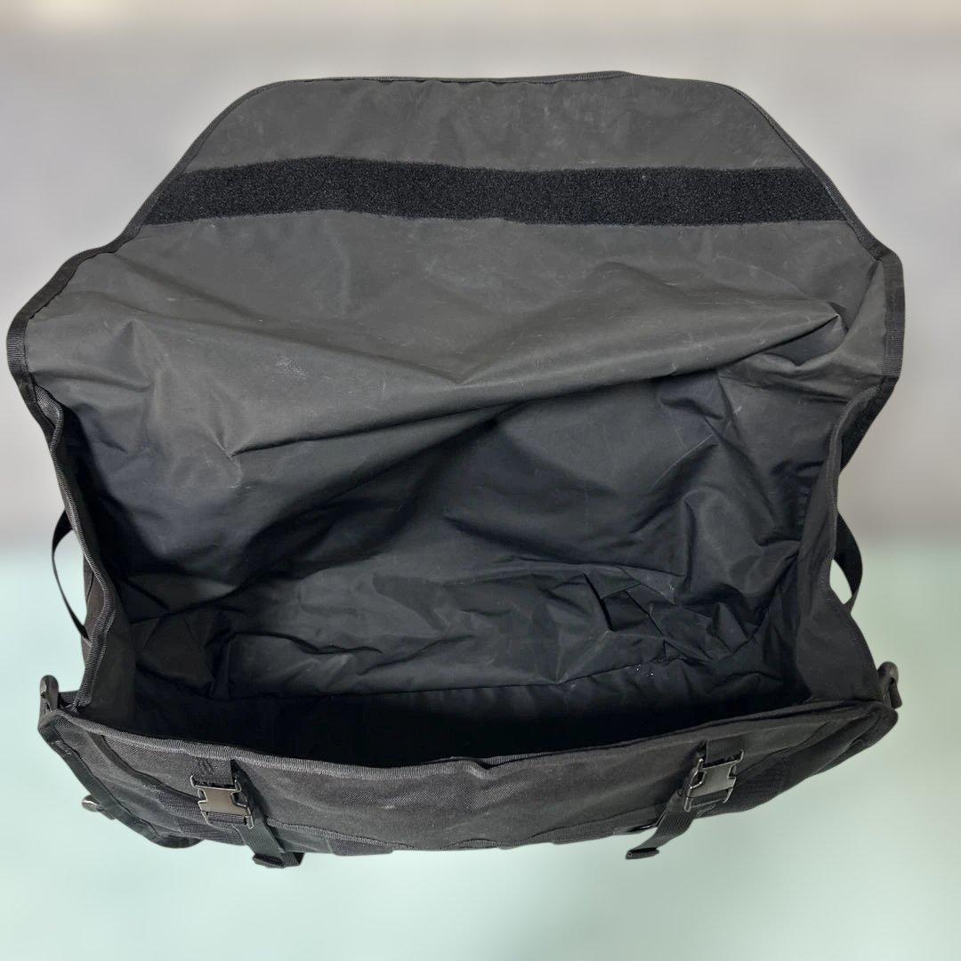 chrome BERLIN ベルリン メッセンジャーバッグ