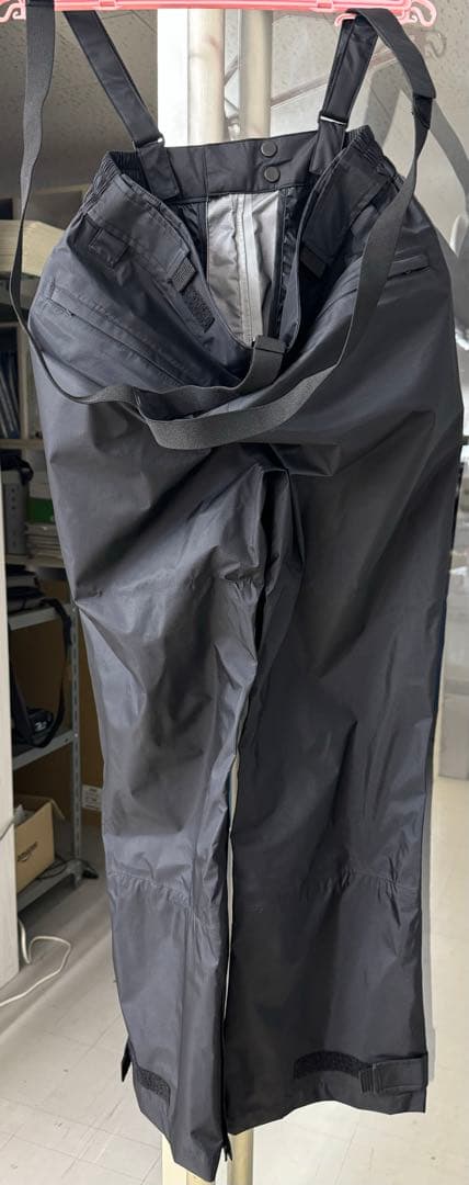 スノボーウェア　上下セット　新品未使用　pray design