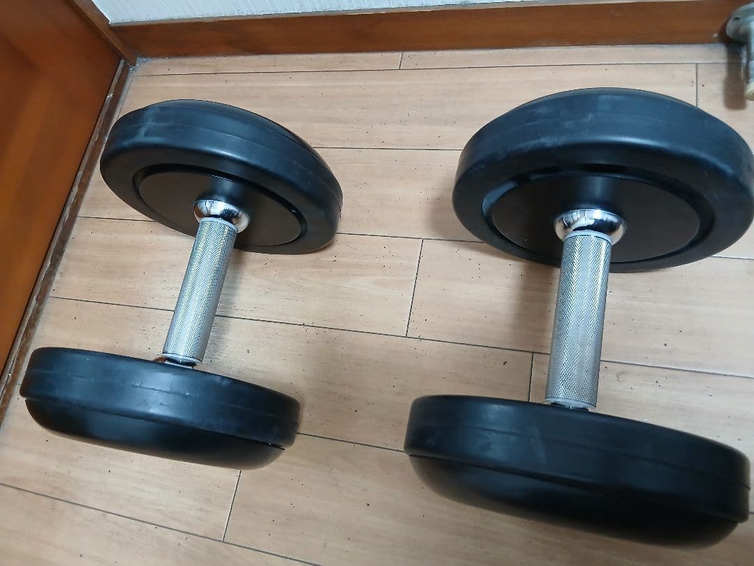 ②IVANKO(イヴァンコ) SDKR ダンベル(ラバー) 16kg x 1個