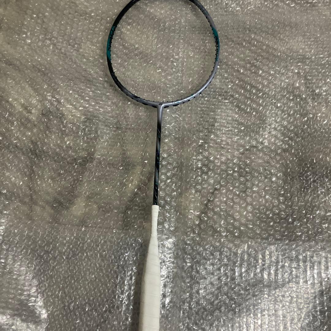 アストロクス88S Pro バドミントンラケット ヨネックス