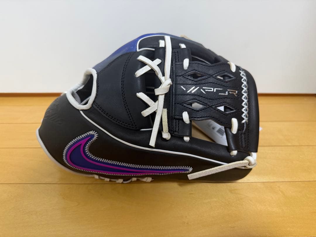 激レア 日本未発売 Nike Vapor Elite 硬式グローブ