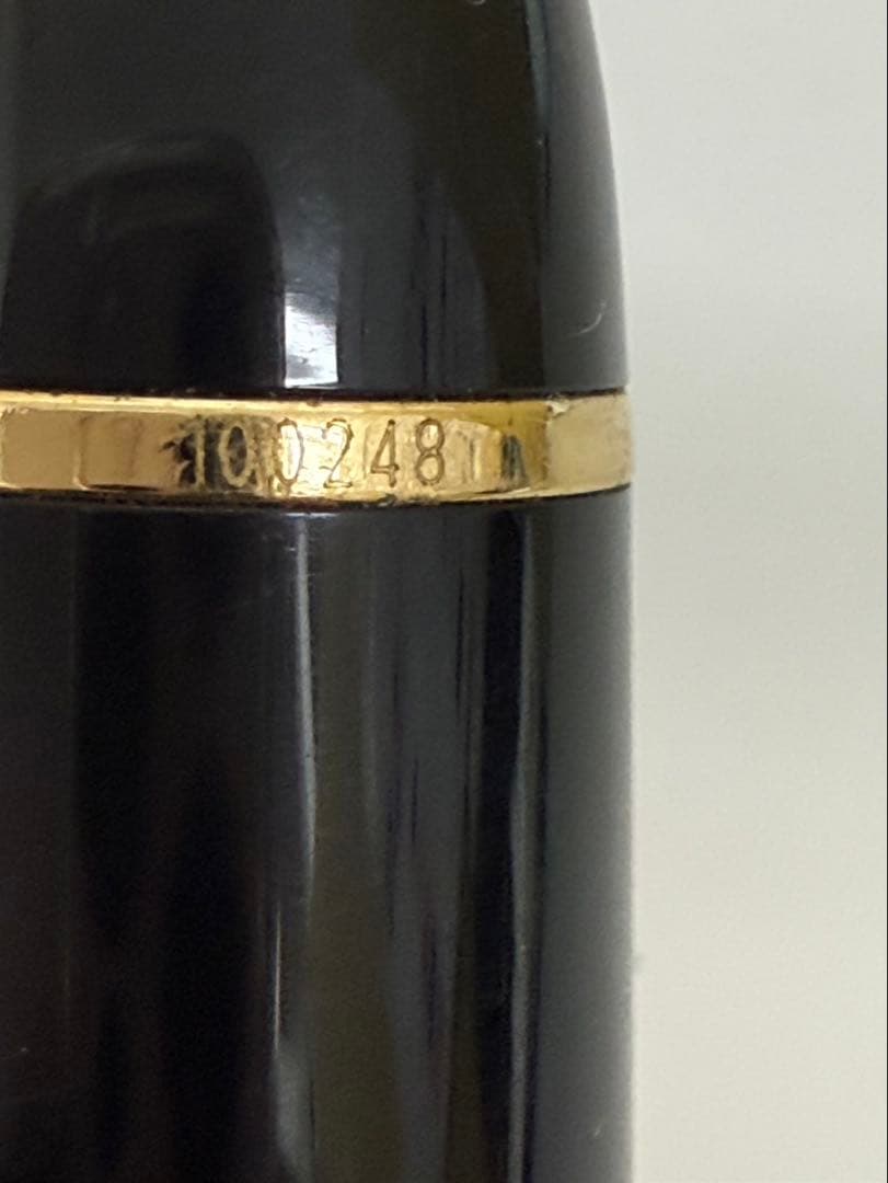 モンブランマイスターシュテュック149 ブラック万年筆 18Kゴールドペン先