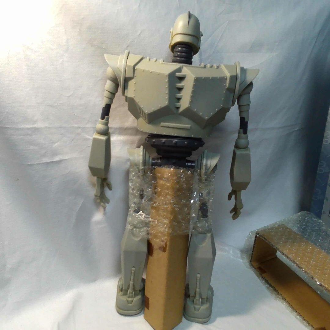 2000 アイアンジャイアント 1/35 完成モデルトイズワークス　ソフビ