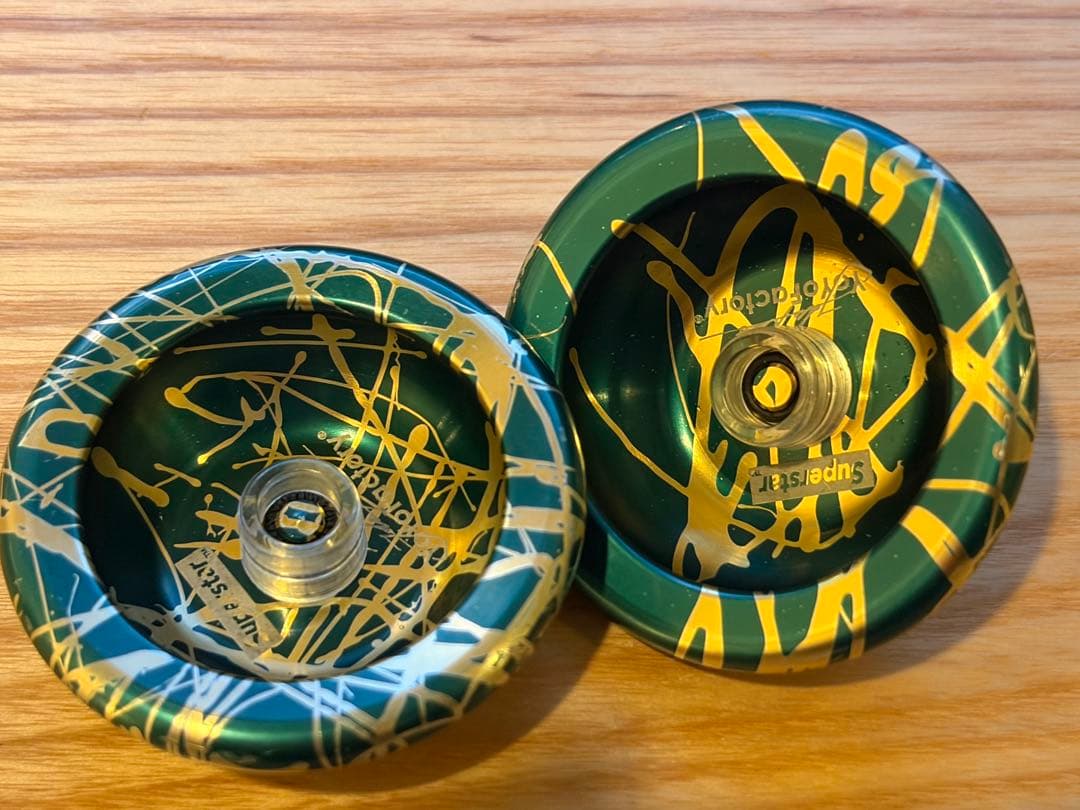 ヨーヨーファクトリー　スーパースター　グリーン　ゴールド　スプラッシュ　ハブ