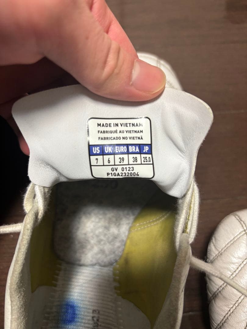 Mizuno モナルシーダ neo2 エリート