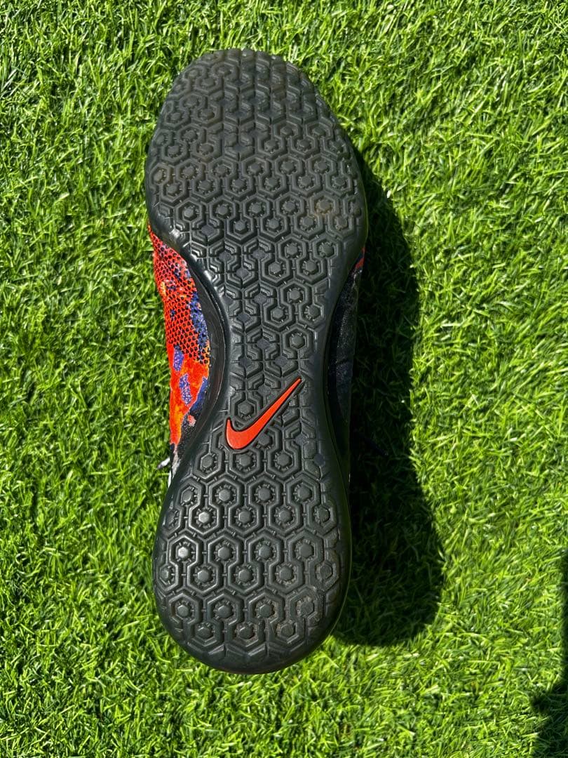 値下げしました！Nike マーキュリアル　CR7 ハイカット サッカーシューズ