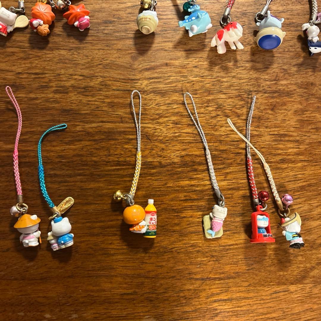 ご当地ハローキティ　根付けキーホルダー20個セット中国四国地方ほか