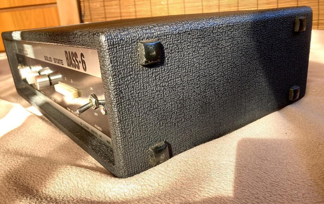 Ace Tone BASS-6 Bass Amp（100/117/230V）