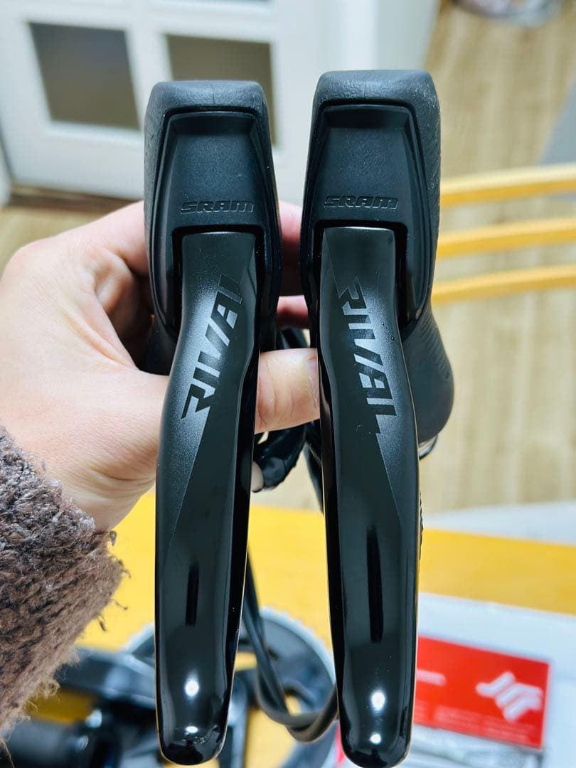 SRAM Rival eTap AXS フルセット