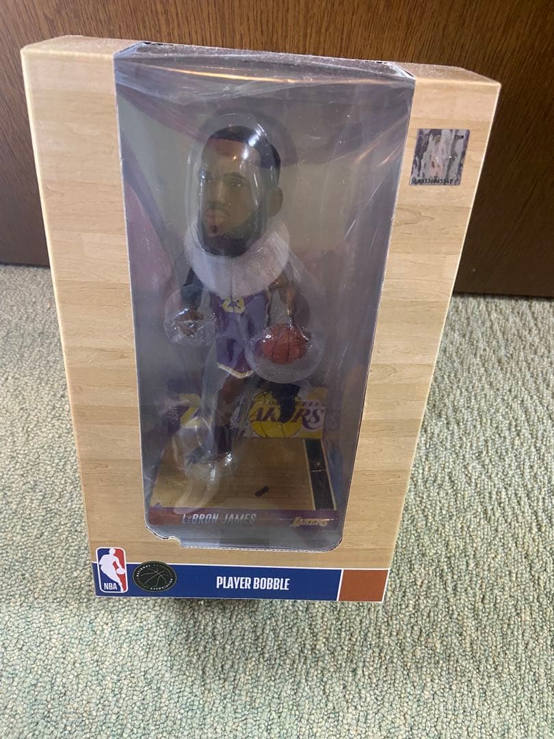 NBA ボブルヘッド レブロン・ジェームズ/紫ジャージ LAレイカーズ