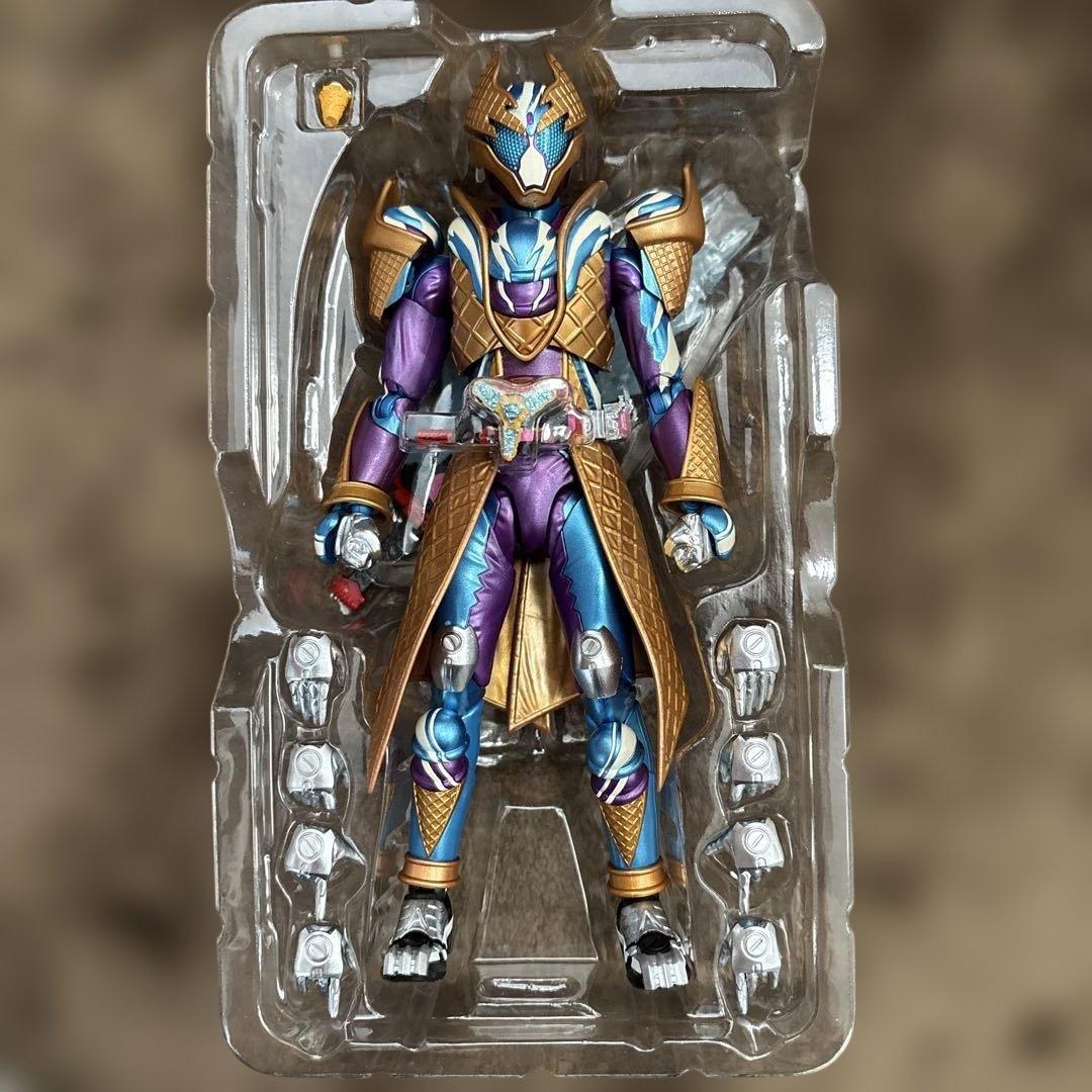 S.H.フィギュアーツ　仮面ライダーガヴ　ブリザードソルベフォーム