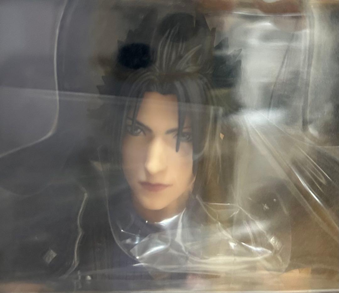 FF7 クライシスコア リユニオン PLAY ARTS改 ザックス フィギュア