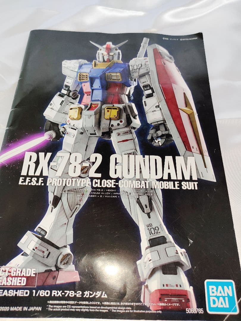 UNLEASHED RX-78-2 ガンダム （1/60スケール）
