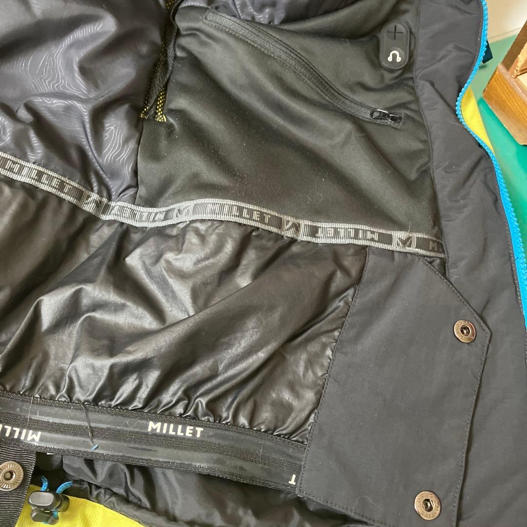 スキーウェアセット（ジャケット・パンツ）