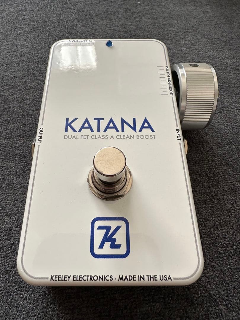 美品 KEELEY KATANA BOOST ‘Throwback White’