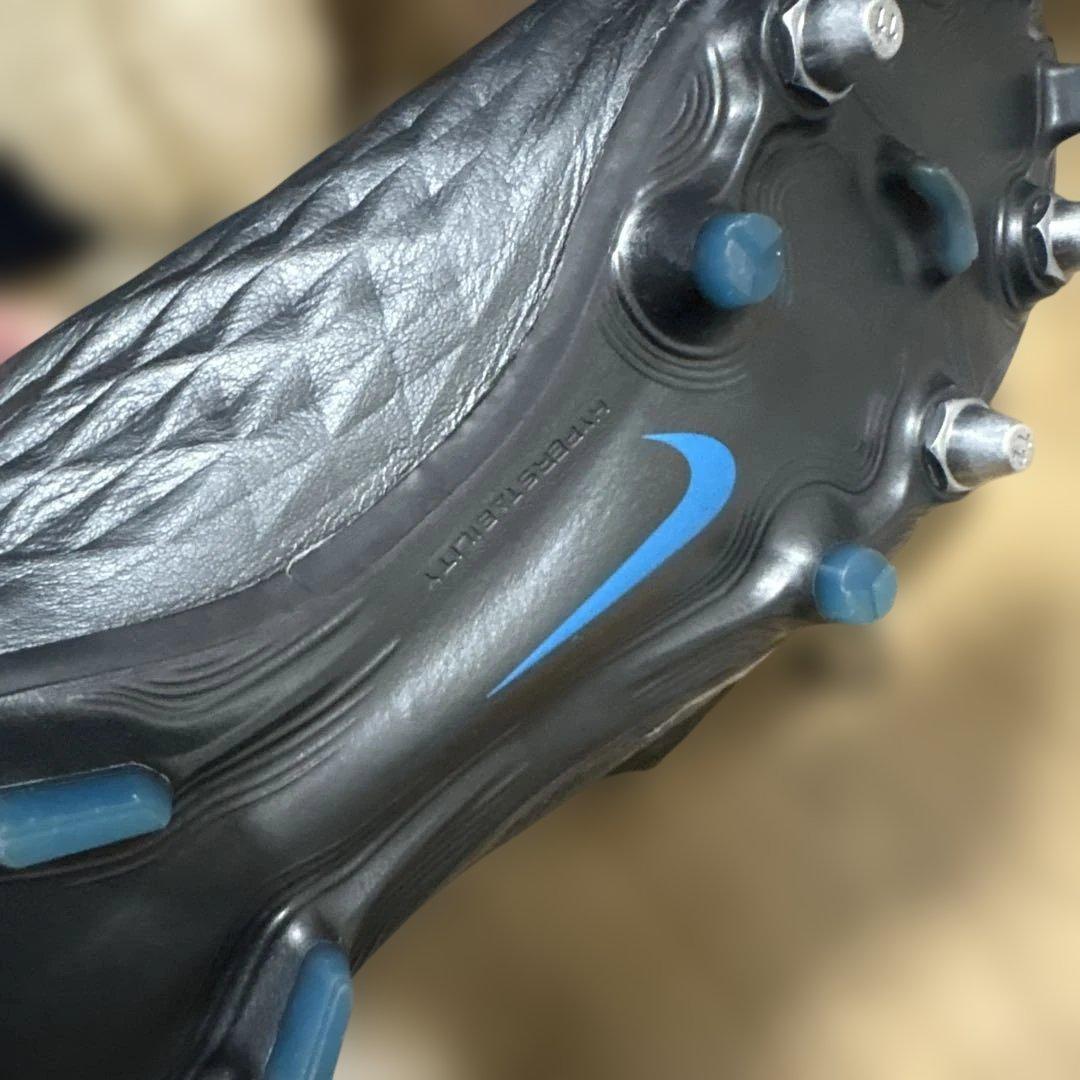 Nike Tiempo サッカーシューズ ブラック/ブルー