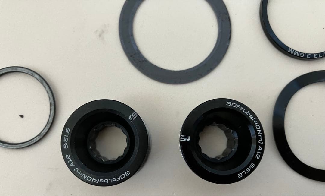 美品★軽量！CANNONDALEホログラム Siクランクセット172.5mm