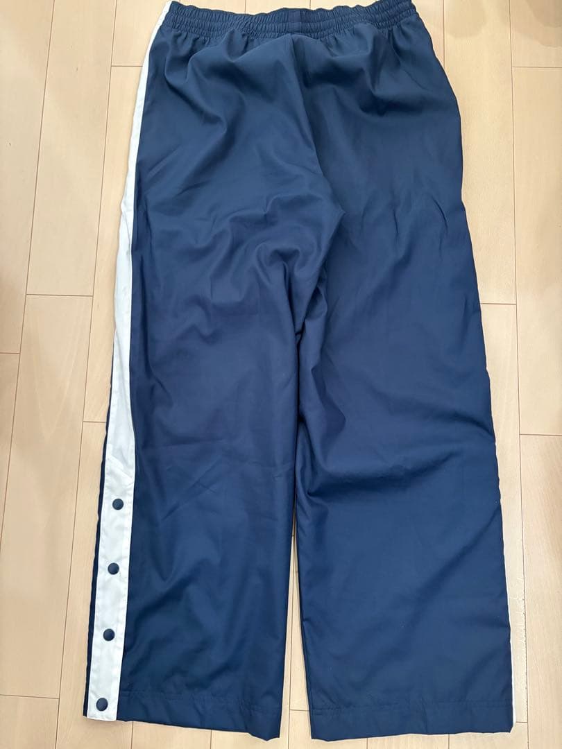 【激レア】NIKEバスケットボールウォームアップウェア　上L 下Ｍセット