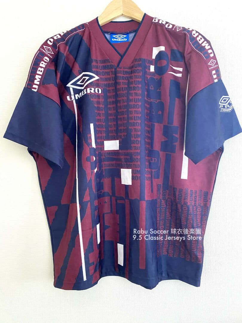 ウンブリア 90s トレーニング ユニフォーム