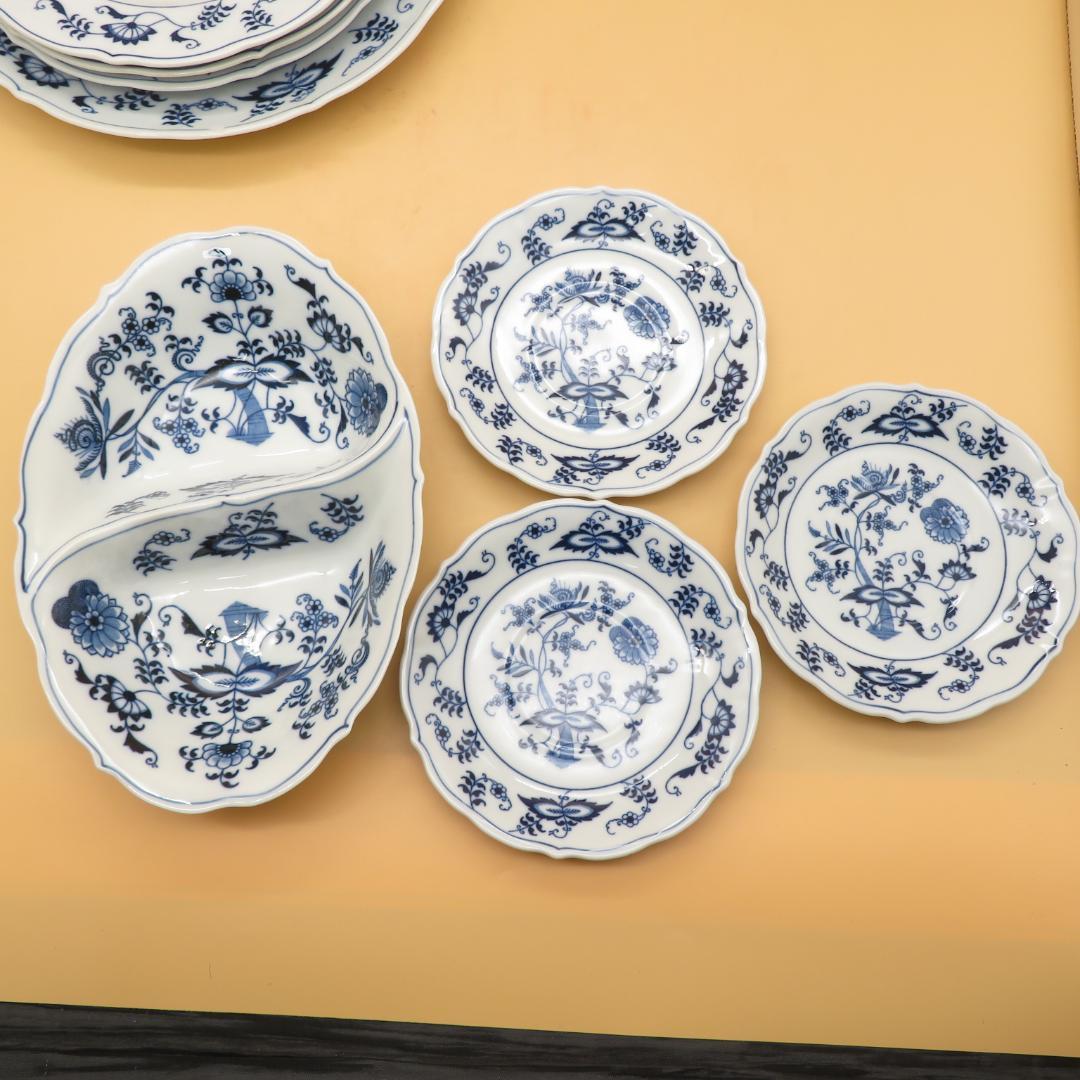 ブルーダニューブ Blue Danube　皿　カップ　ソーサ―　まとめて　１６個