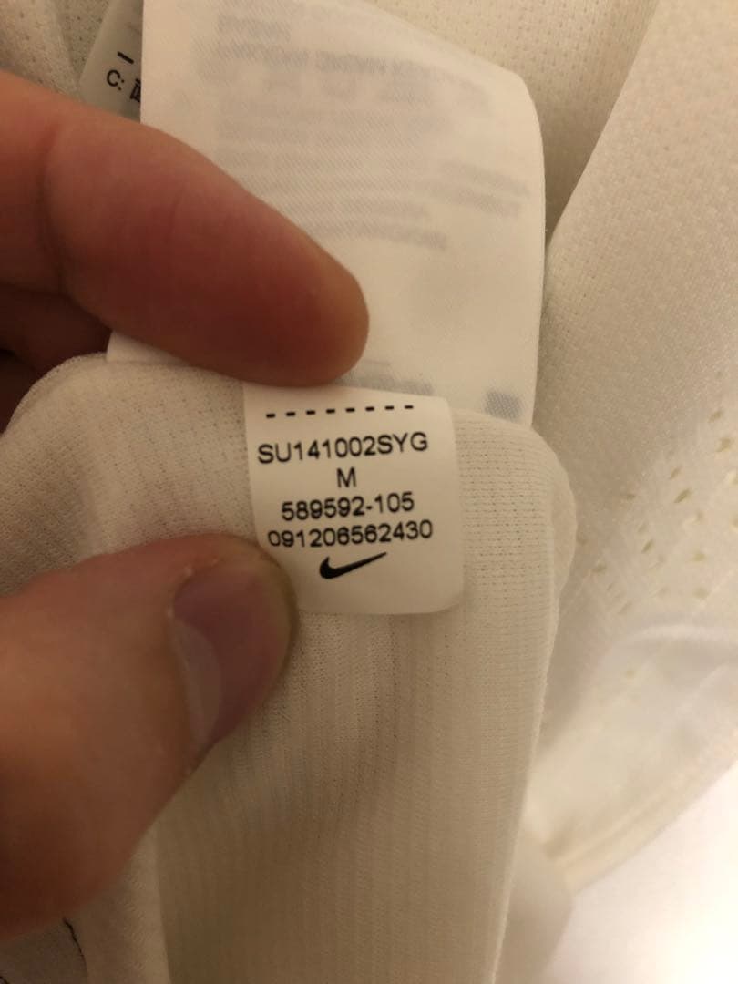 2014イングランド代表　スティーブン・ジェラード氏　ユニフォーム