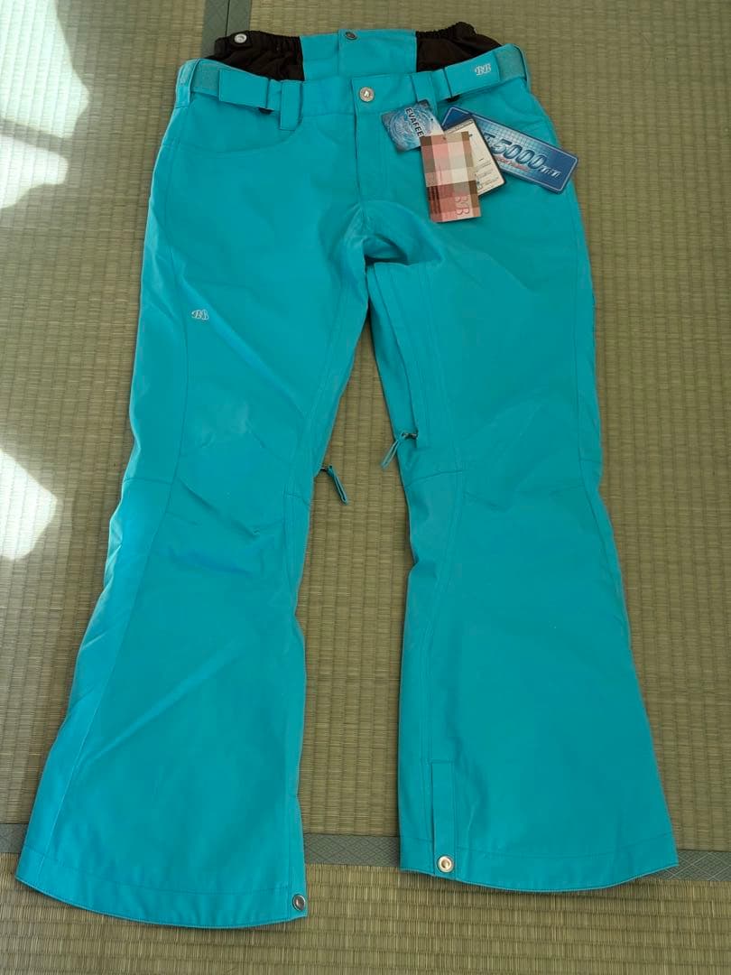 新品　BB スノーボード スキーウェア Mサイズ 水色