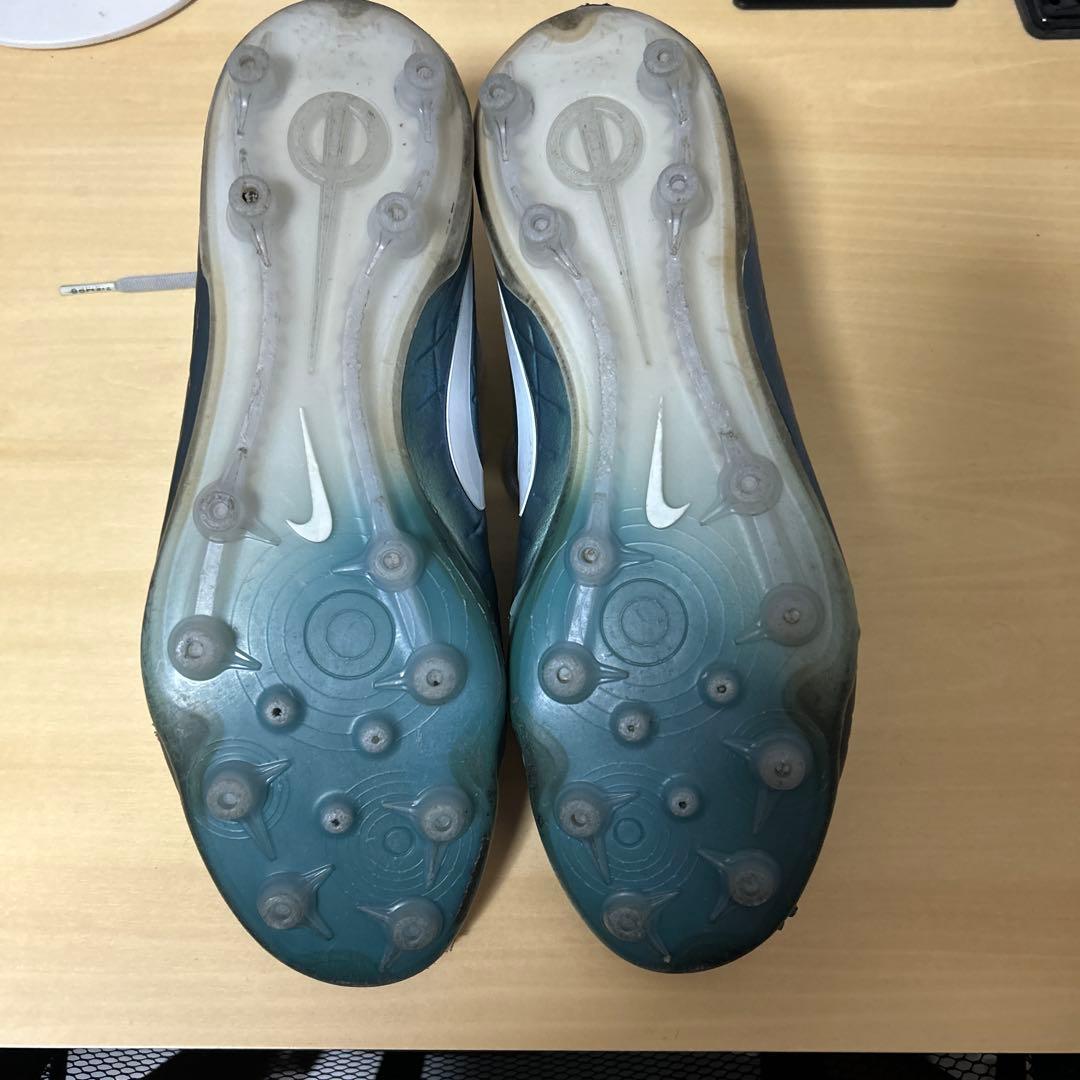 Nike ティエンポレジェンド　30周年モデル