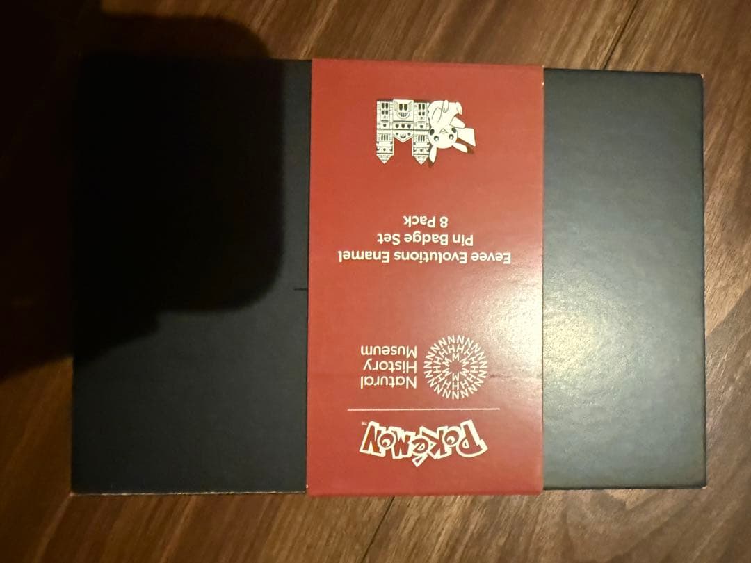 ポケモン　ロンドン自然史博物館　ピンバッジセット