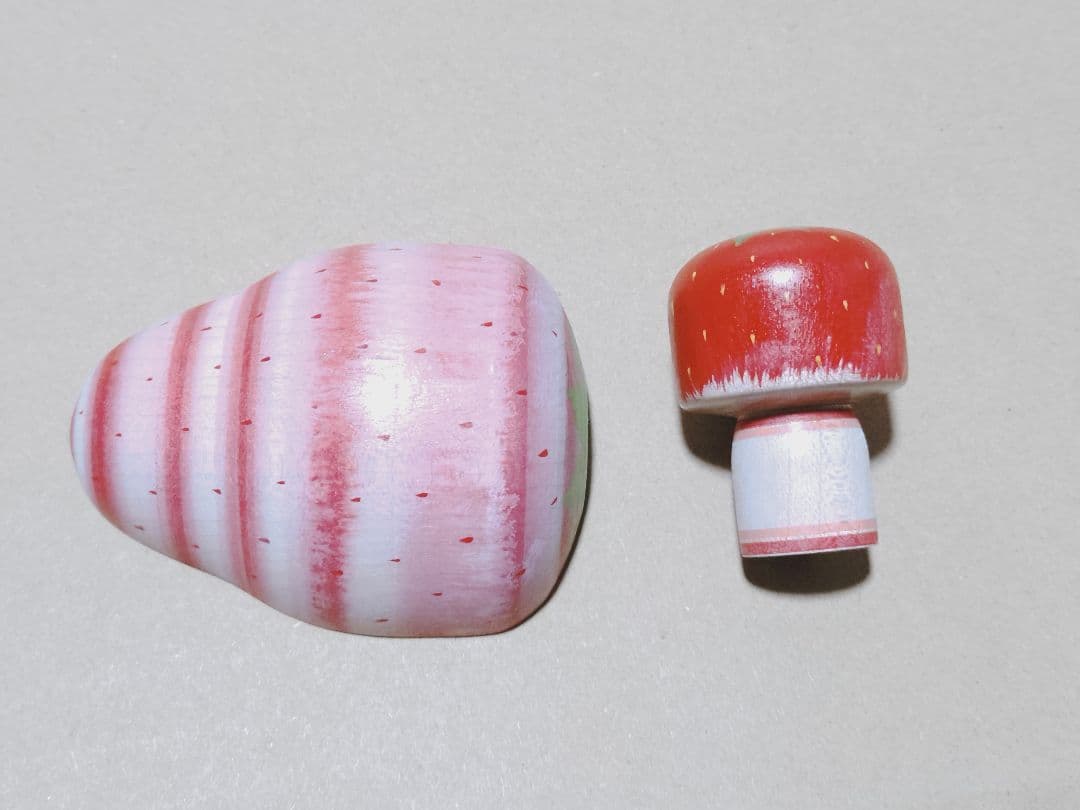 石巻こけし　いちご型のえじこ