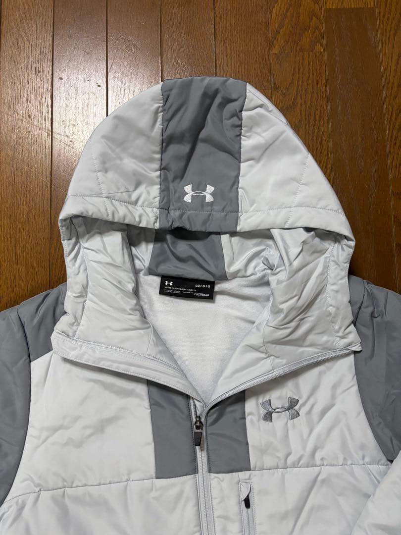 sukesuke美品　アンダーアーマー　セットアップ　LG 防寒