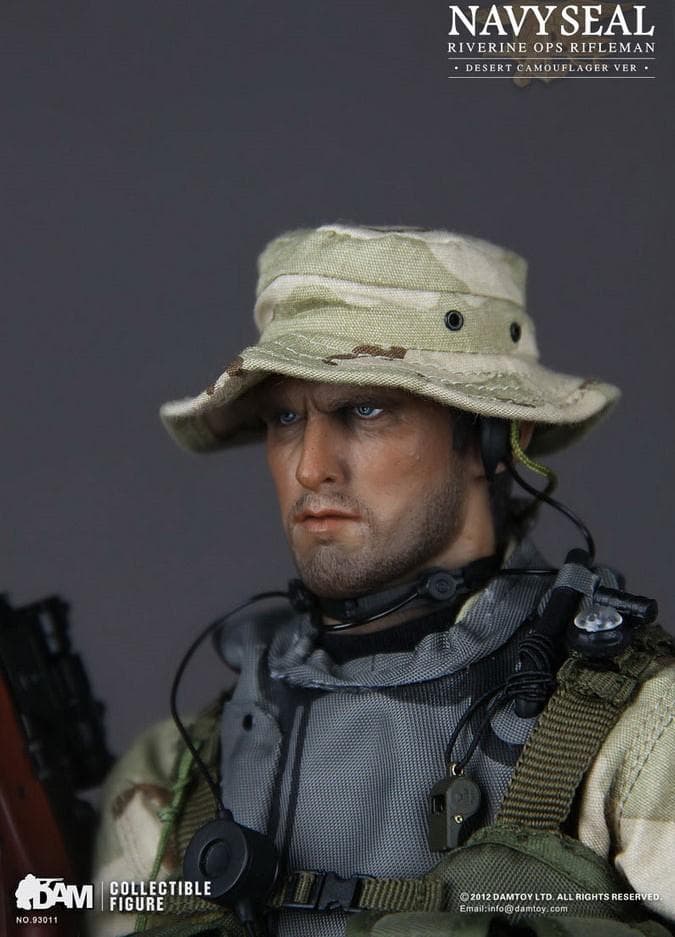 DAMTOYS　NAVY SEAL RIFLEMAN　93011