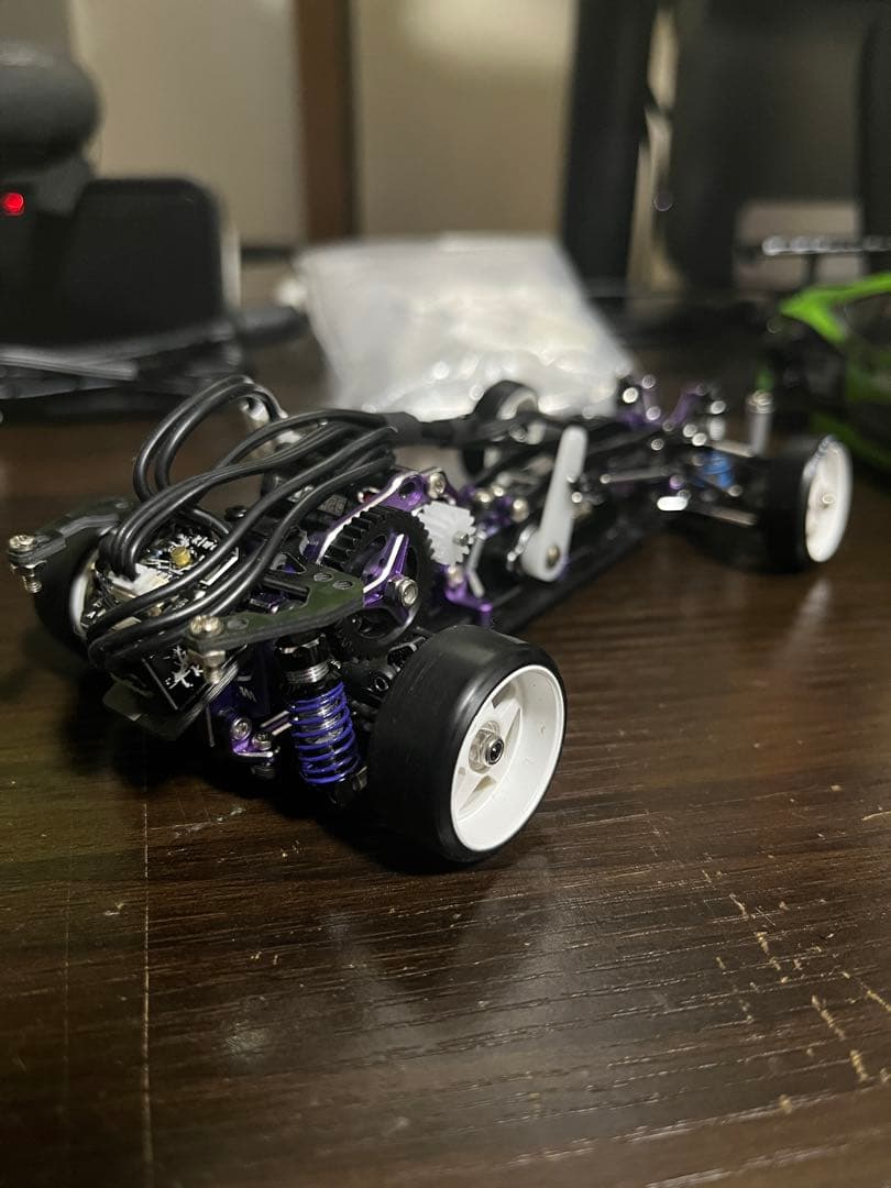 MA Racing DLR-8 蚊車