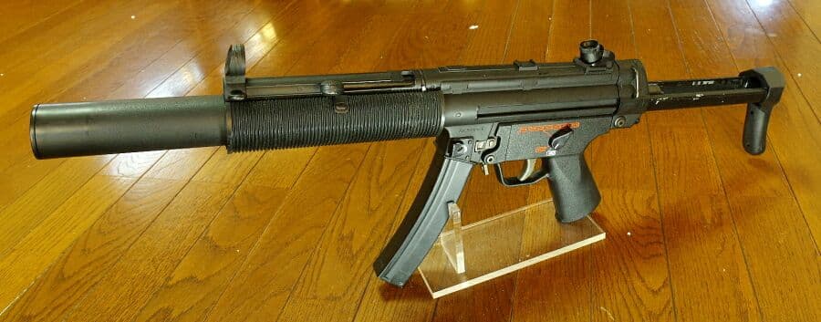 東京マルイ H&K MP5 SD6 200連射マガジン付き