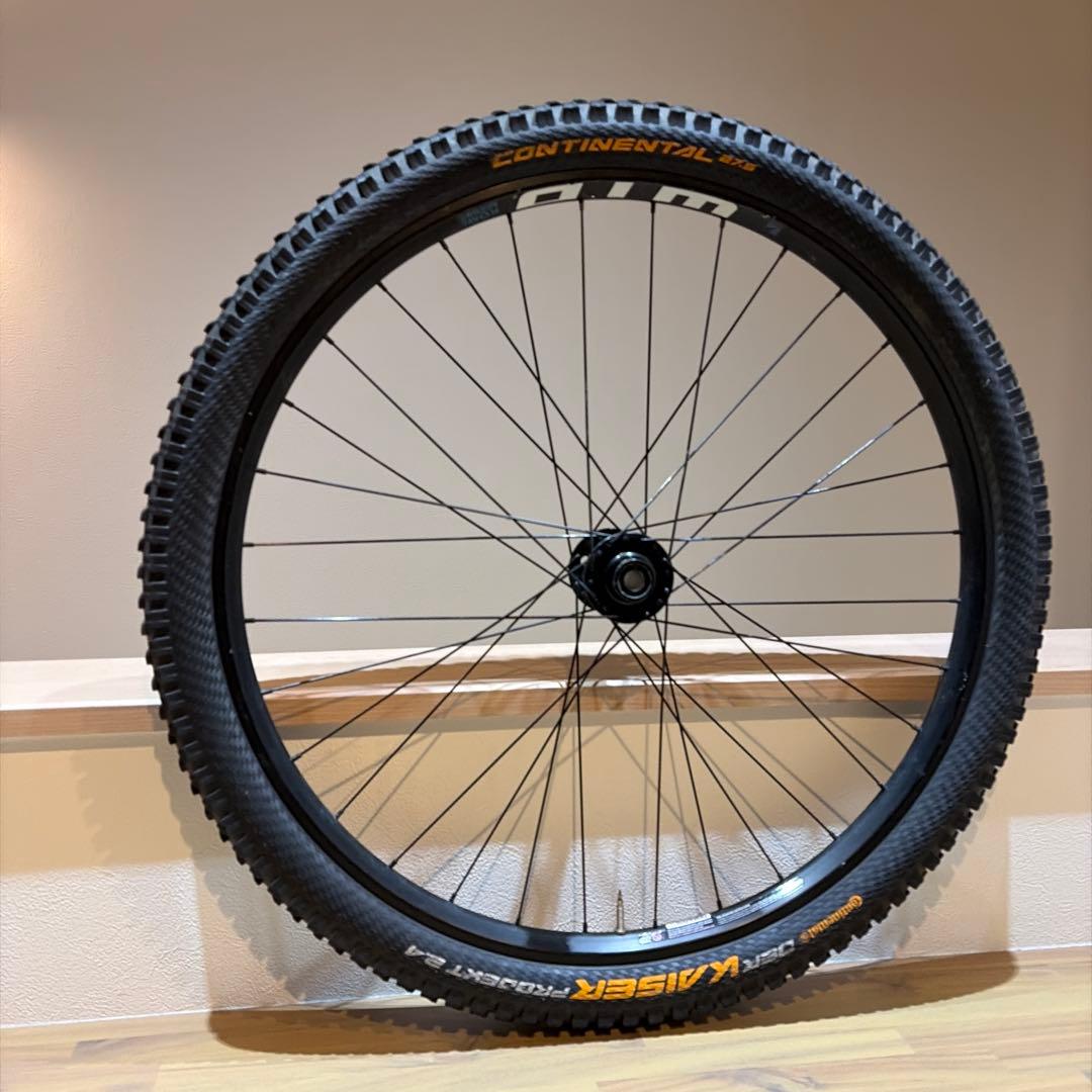 WTB27.5インチホイール Continental DERKAISERセット