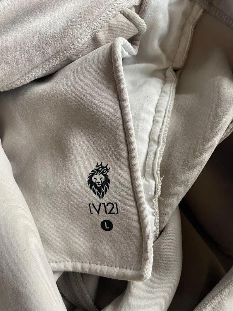 V12 グレー パンツ Lサイズ