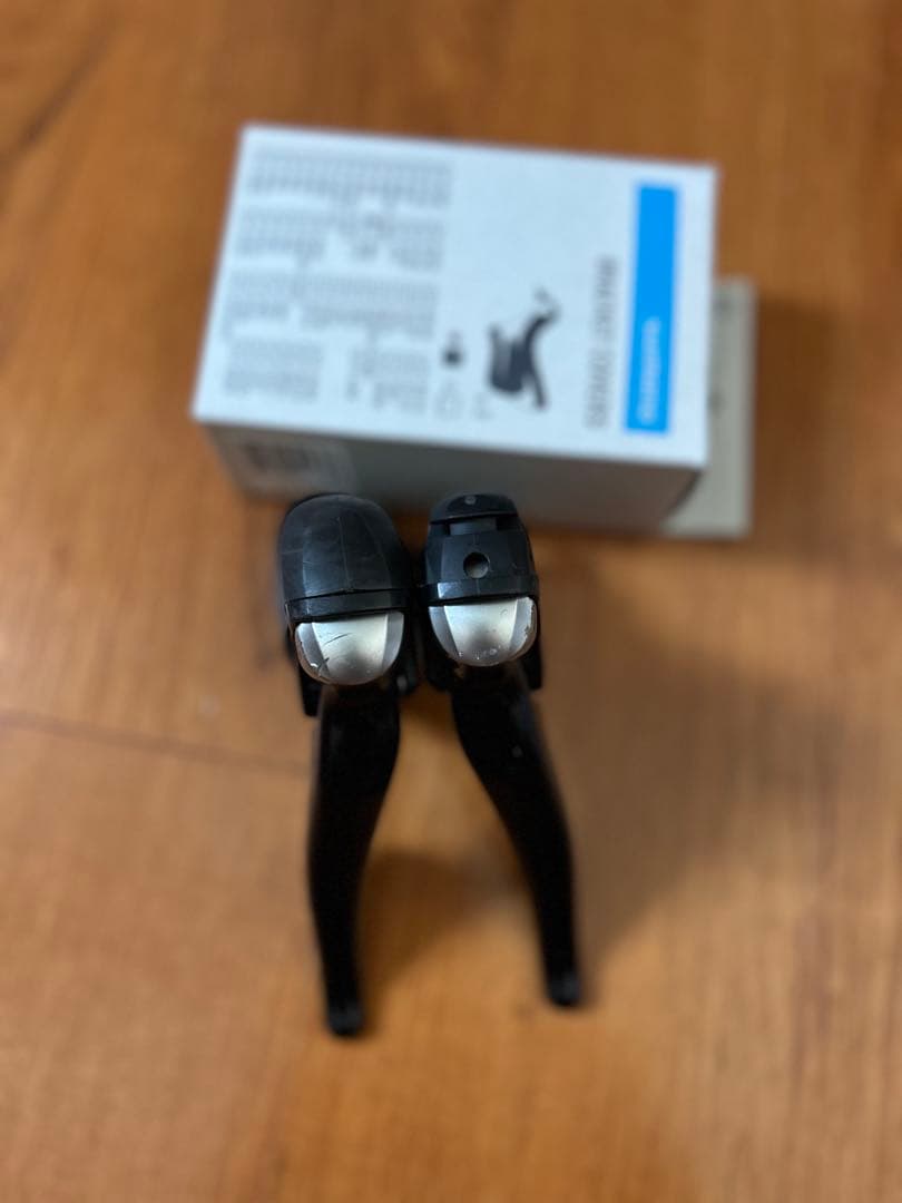 シマノ　105 5800 STI 美品　新品ブラケットカバーつき