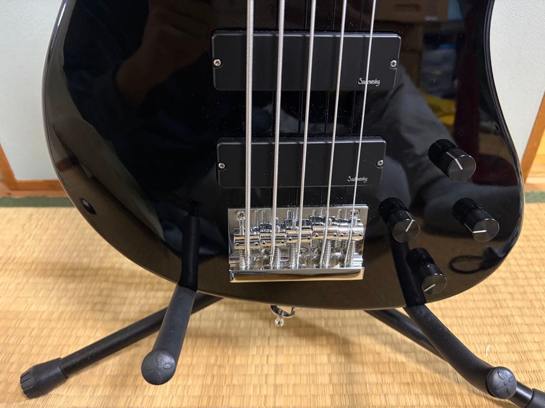 Sadowsky 5弦ベース　24フレット