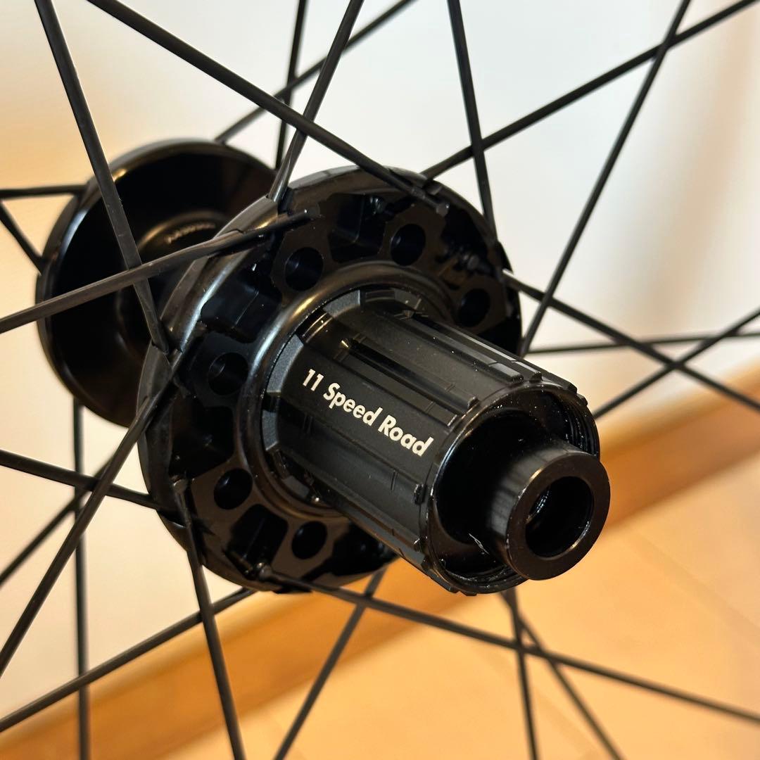 GIANT SLR1 36 Disc フックレス　内幅22.4mmタイヤ付き