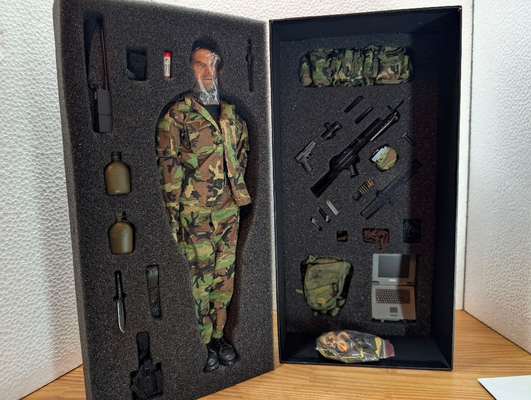 ミリタリー Navy Seal Recon Team Saw Gunner 1/6