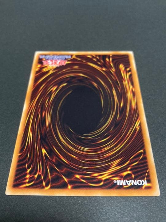 遊戯王カード　デーモンの召喚　レリーフ