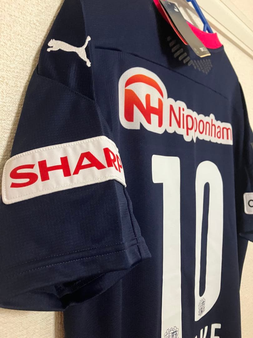 ♦︎新品サイン入り♦︎10清武Lサイズセレッソ大阪リミテッドユニフォーム