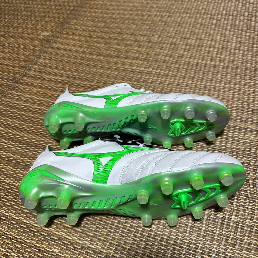 Mizuno サッカースパイク ホワイト/グリーン