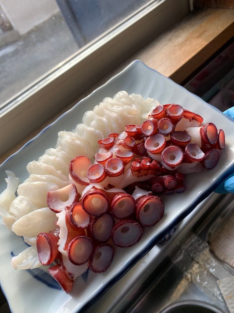 ご予約様分‼️朝獲れ新鮮水ダコ‼️脚2本‼️×4‼️冷凍