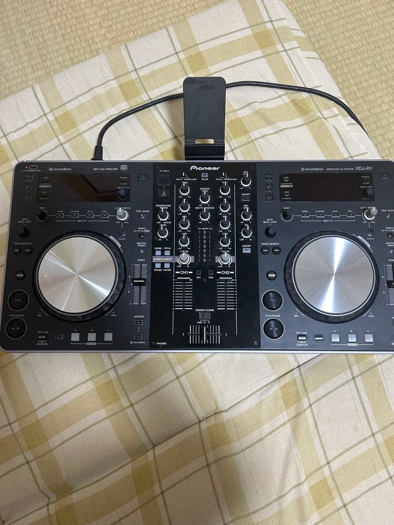 Pioneer XDJ-R1 一体型DJシステム