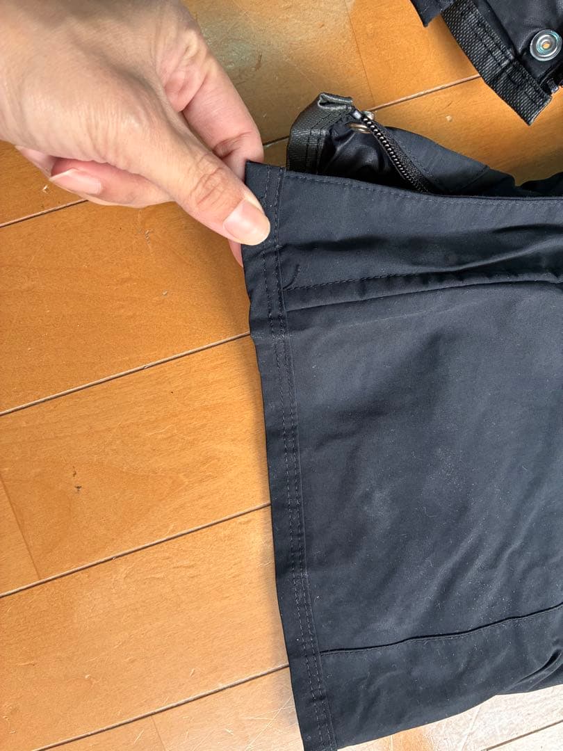 値下げ！volcomスノーボードBIBパンツ　レディース