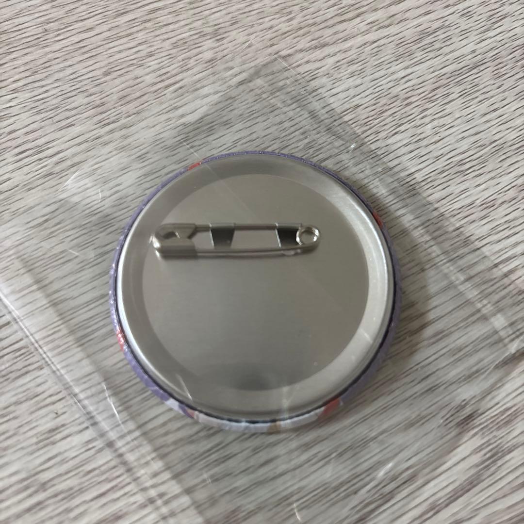 リゼロ　エミリア　プリロール　クリスマス　缶バッジ　希少　非売品